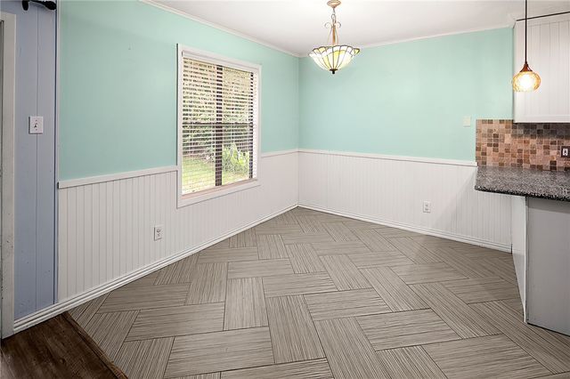 4305 Woodbriar Drive, Bryan, TX 77802