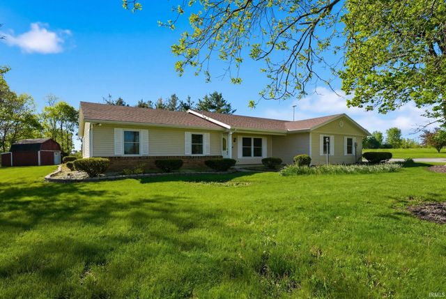 7950 E State Rd 205, Churubusco, IN 46723