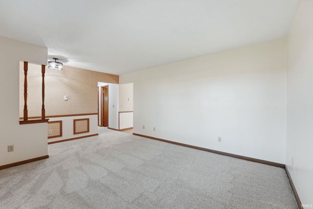 7950 E State Rd 205, Churubusco, IN 46723