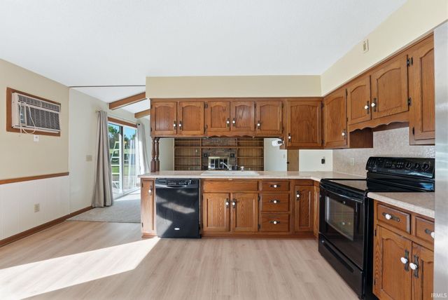 7950 E State Rd 205, Churubusco, IN 46723