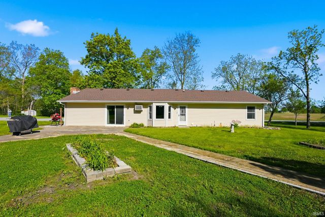 7950 E State Rd 205, Churubusco, IN 46723