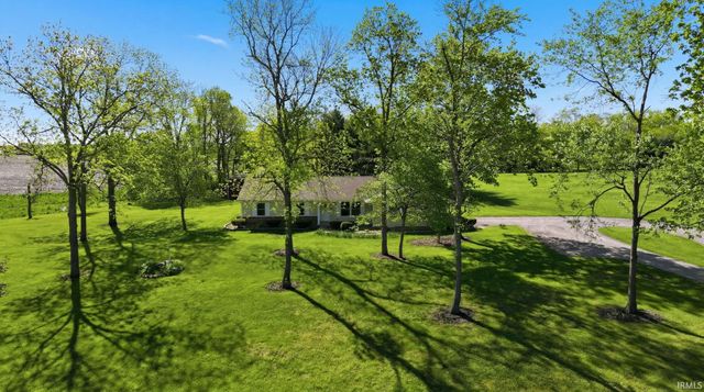 7950 E State Rd 205, Churubusco, IN 46723