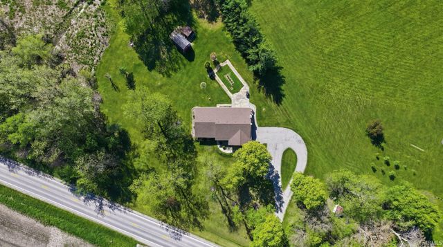 7950 E State Rd 205, Churubusco, IN 46723