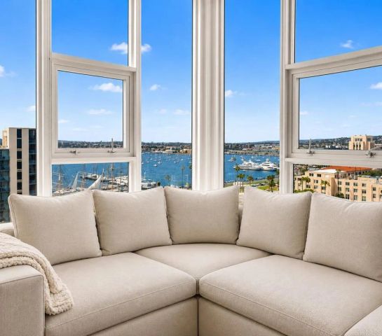 1325 Pacific Highway 1407, San Diego, CA 92101