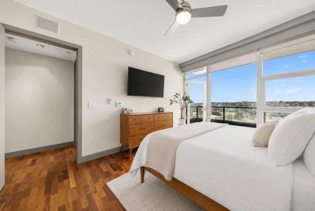 1325 Pacific Highway 1407, San Diego, CA 92101