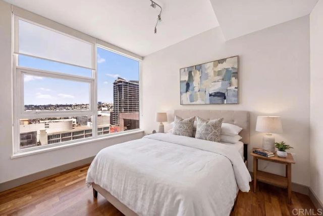 1325 Pacific Highway 1407, San Diego, CA 92101