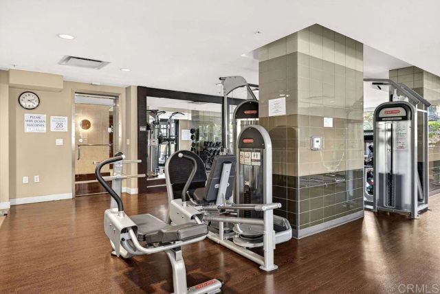 1325 Pacific Highway 1407, San Diego, CA 92101