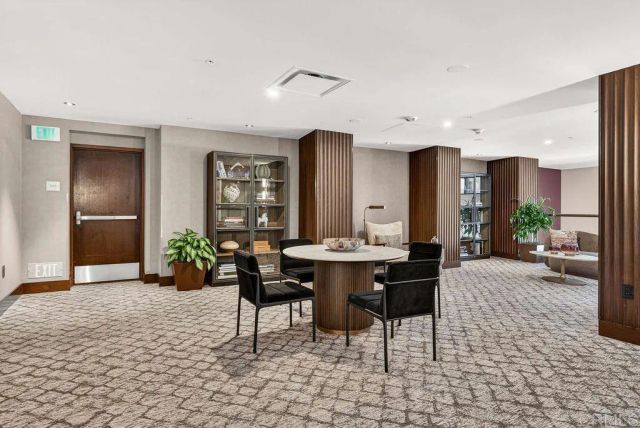 1325 Pacific Highway 1407, San Diego, CA 92101