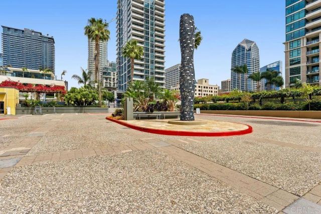 1325 Pacific Highway 1407, San Diego, CA 92101