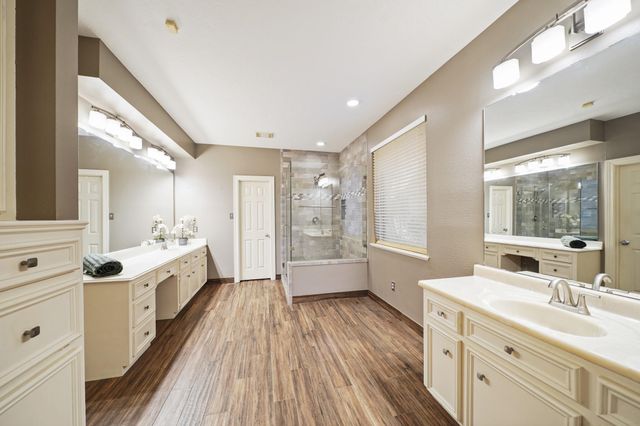 2230 Country Creek Way, Richmond, TX 77406