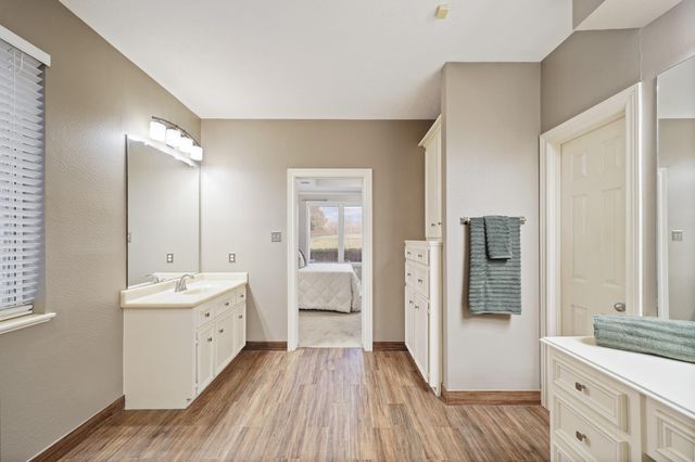 2230 Country Creek Way, Richmond, TX 77406