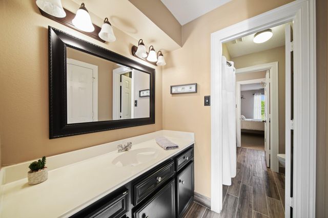 2230 Country Creek Way, Richmond, TX 77406