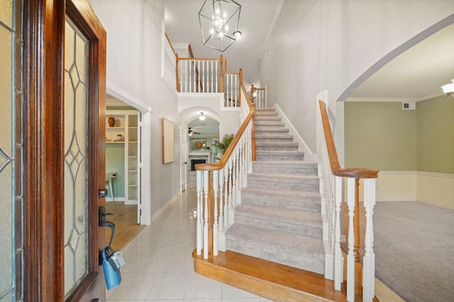 2230 Country Creek Way, Richmond, TX 77406