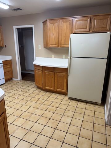 10205 San Juan Avenue, Dallas, TX 75228