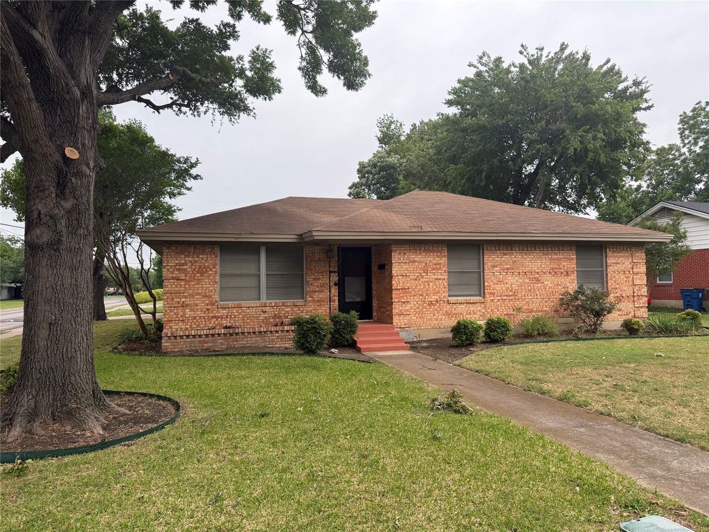 10205 San Juan Avenue, Dallas, TX 75228