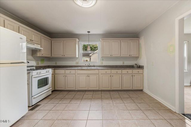 804 Raleigh Street, Oxford, NC 27565