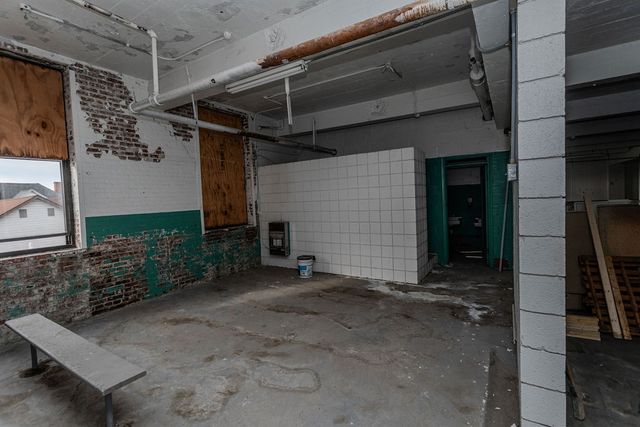 258 E Fayette Street, Uniontown, PA 15401