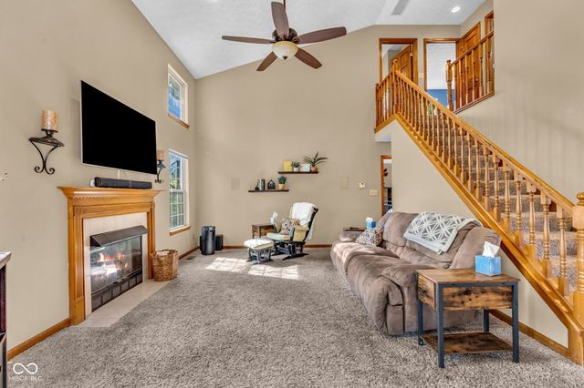 1389 Macintosh Drive, Avon, IN 46123