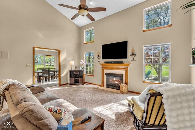 1389 Macintosh Drive, Avon, IN 46123