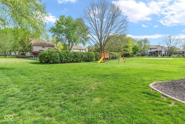 1389 Macintosh Drive, Avon, IN 46123