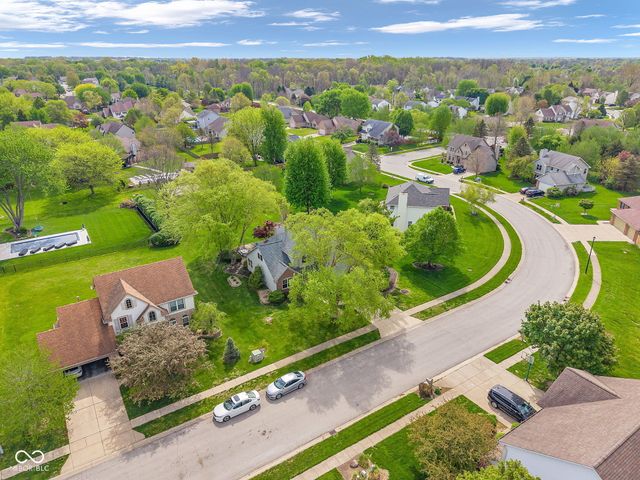 1389 Macintosh Drive, Avon, IN 46123