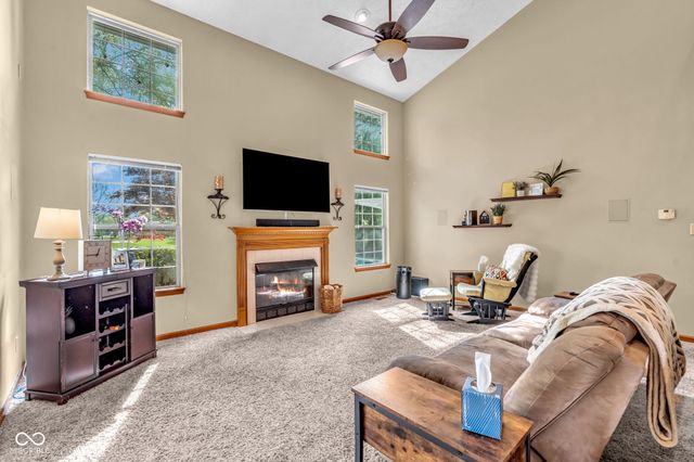 1389 Macintosh Drive, Avon, IN 46123