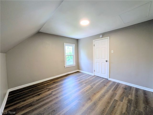 2818 E 119th Street, Cleveland, OH 44120