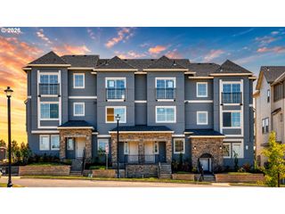 16668 Sw Gypsum Ter, King City, OR 97140