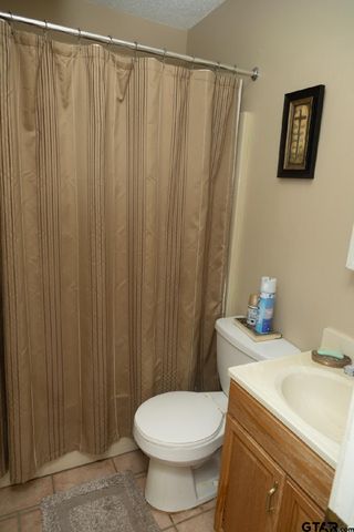 2914 Waterwood, Chandler, TX 75758