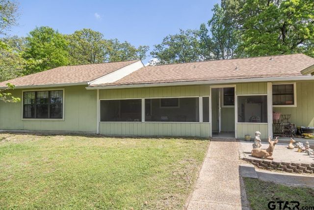 2914 Waterwood, Chandler, TX 75758