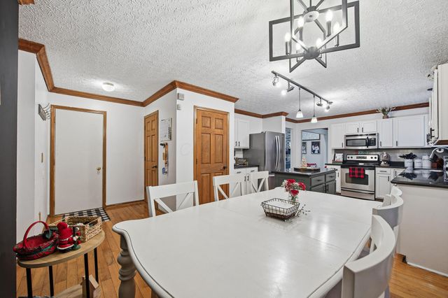 539 Scioto Meadows Boulevard, Grove City, OH 43123