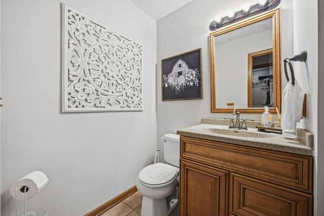 539 Scioto Meadows Boulevard, Grove City, OH 43123