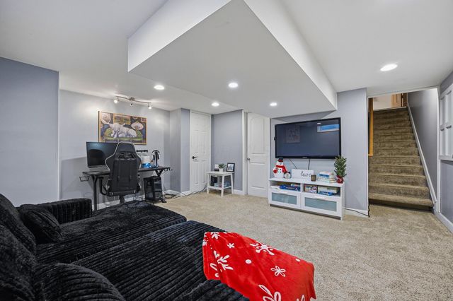 539 Scioto Meadows Boulevard, Grove City, OH 43123