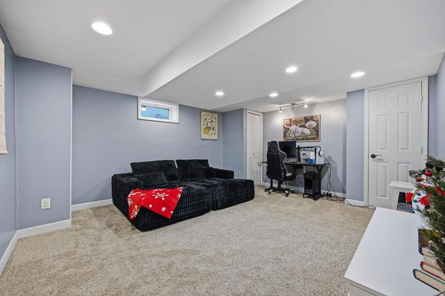 539 Scioto Meadows Boulevard, Grove City, OH 43123