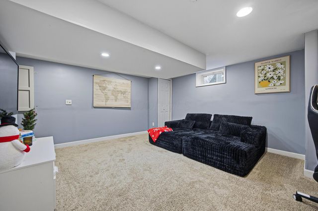 539 Scioto Meadows Boulevard, Grove City, OH 43123