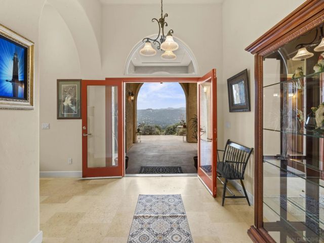 17922 Sierra Cielo Ln, Jamul, CA 91935