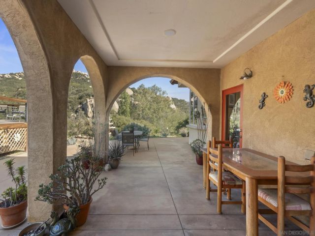 17922 Sierra Cielo Ln, Jamul, CA 91935