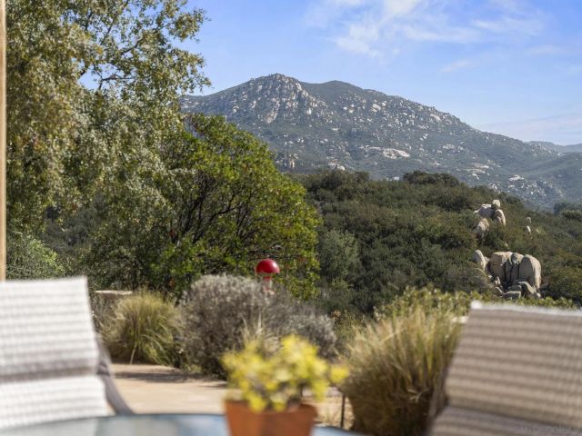 17922 Sierra Cielo Ln, Jamul, CA 91935