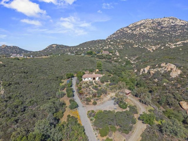 17922 Sierra Cielo Ln, Jamul, CA 91935