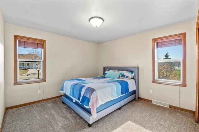 3090 BETH DRIVE, Green Bay, WI 54311