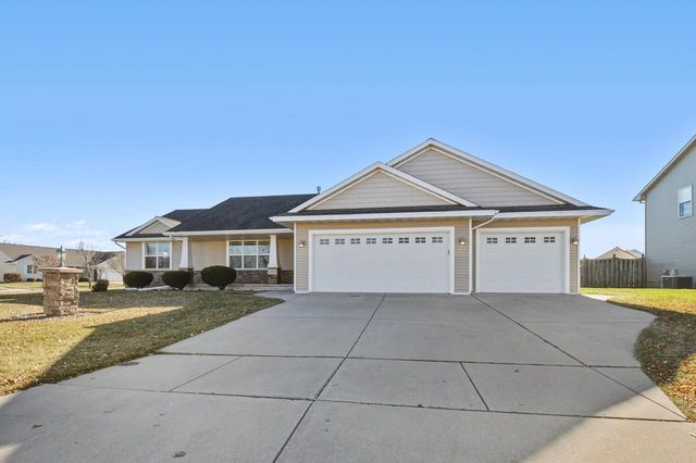 3090 BETH DRIVE, Green Bay, WI 54311