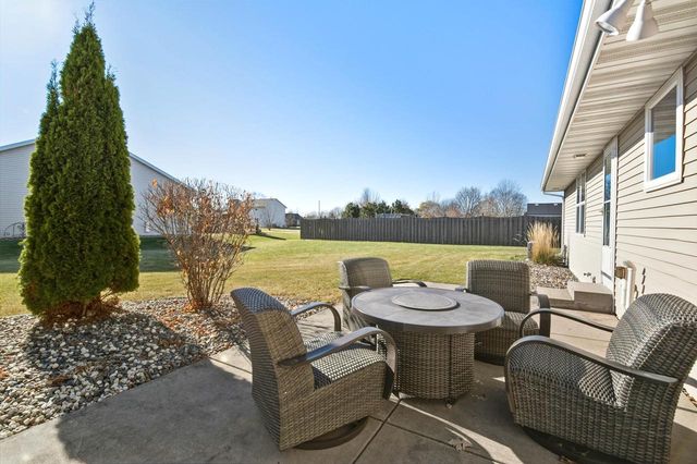 3090 BETH DRIVE, Green Bay, WI 54311