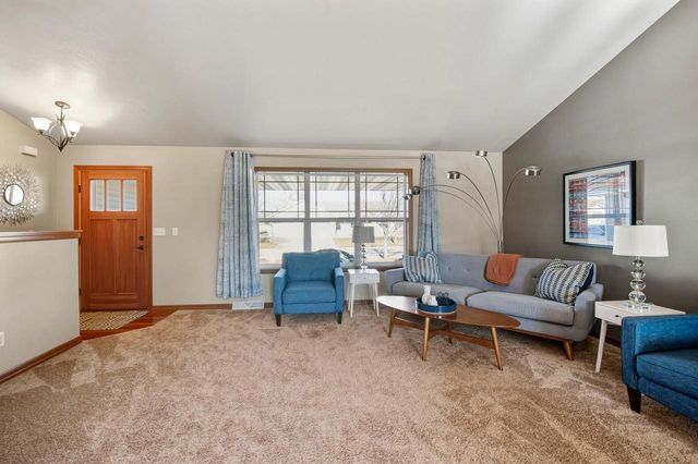 3090 BETH DRIVE, Green Bay, WI 54311