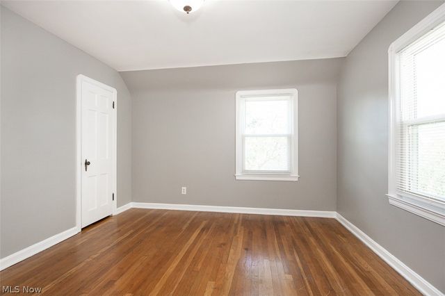 21901 Kennison Avenue, Euclid, OH 44123