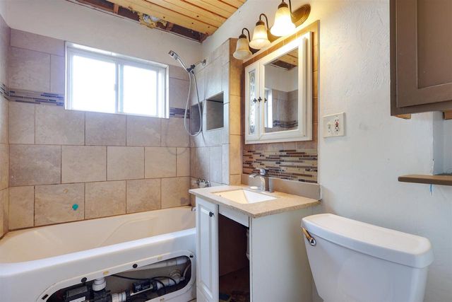 508 S JACKSON STREET, Green Bay, WI 54301