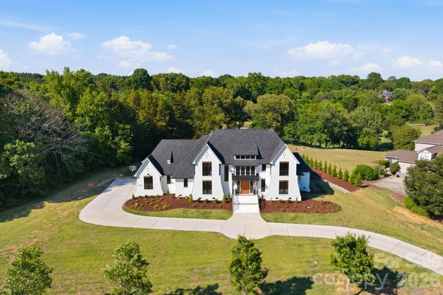 12851 Westmoreland Farm Road, Davidson, NC 28036