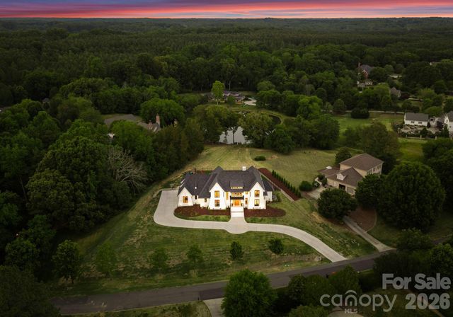 12851 Westmoreland Farm Road, Davidson, NC 28036