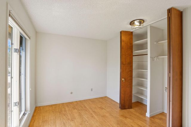 10753 Elkhorn Dr, Stockton, CA 95209