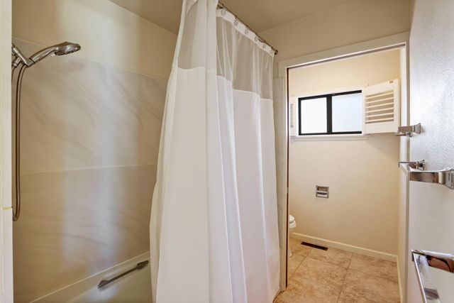 10753 Elkhorn Dr, Stockton, CA 95209