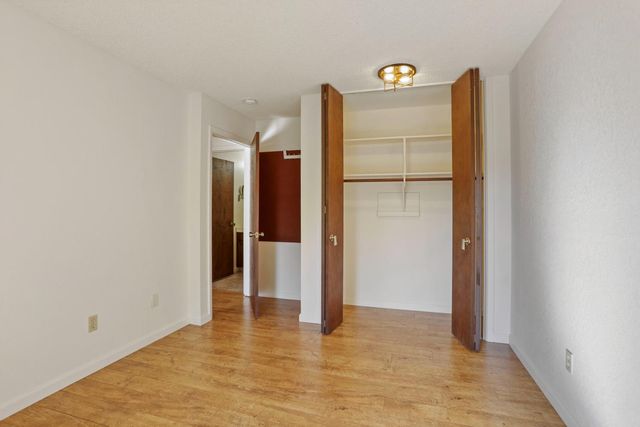 10753 Elkhorn Dr, Stockton, CA 95209